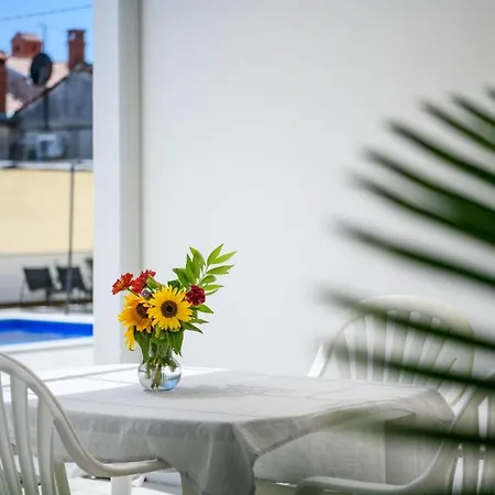 Summer House Nina Apartman *
