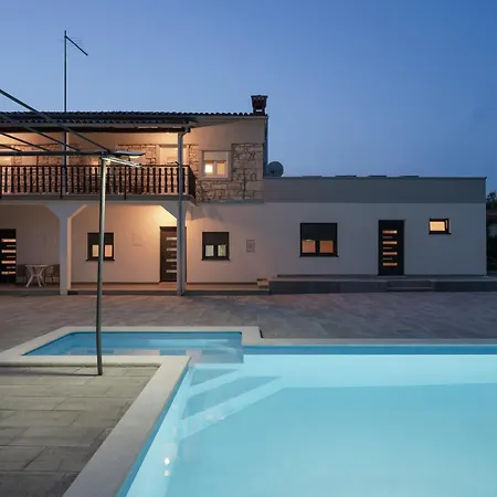 Apartman Summer House Nina